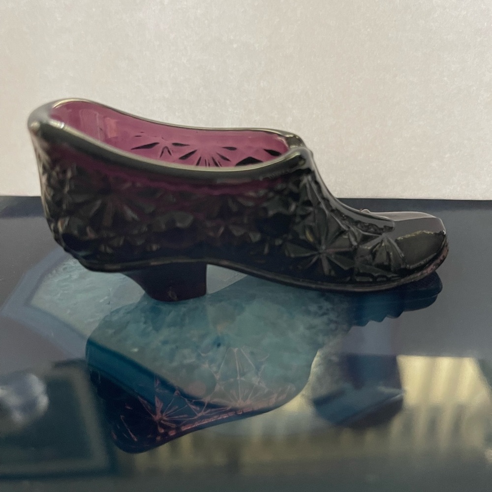 Mini Amethyst Daisy and Buttons shoe.